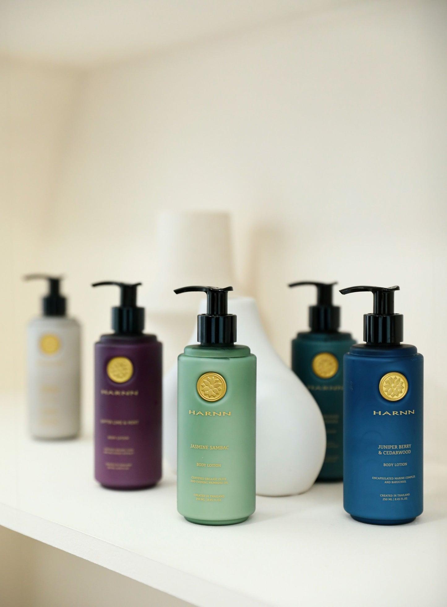 カフィアライム＆ミント　ボディオイルスプレー 260ml