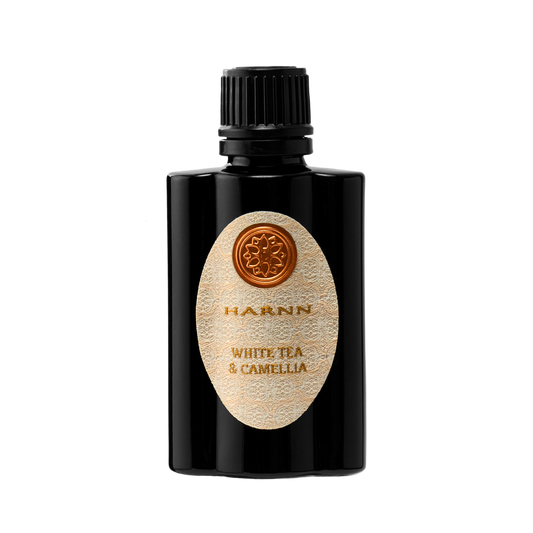 【数量限定】ホワイトティー＆カメリア　シグネチャーエッセンシャルオイル35ml